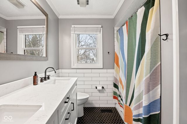 3485 Sugar Loaf Court, Carmel, IN 46033