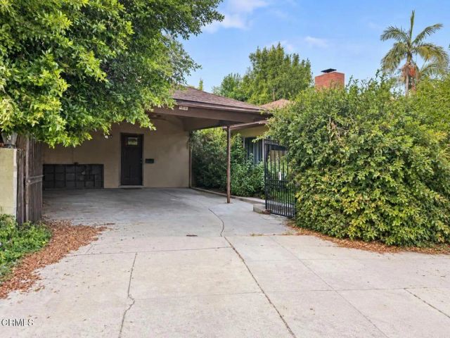 3908 Vineland Avenue, Studio City, CA 91604