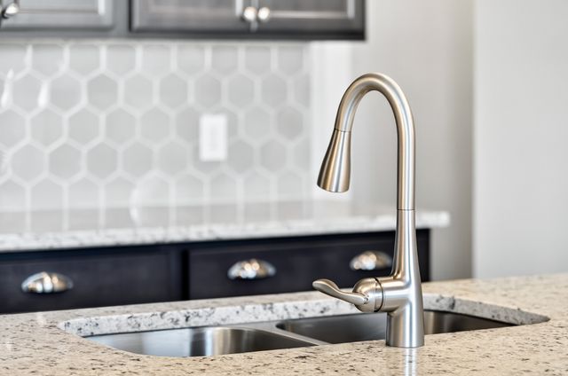 3916 Trinity Woods Rd, Columbia, TN 38401