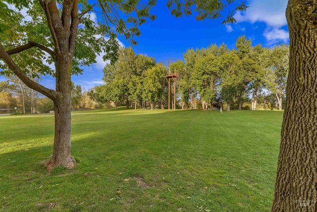 583 N Pembina Place, Eagle, ID 83616
