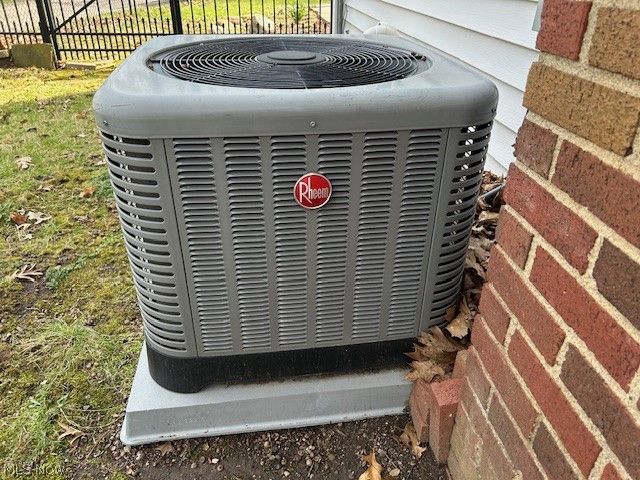 269 Greenwood Avenue, Akron, OH 44313