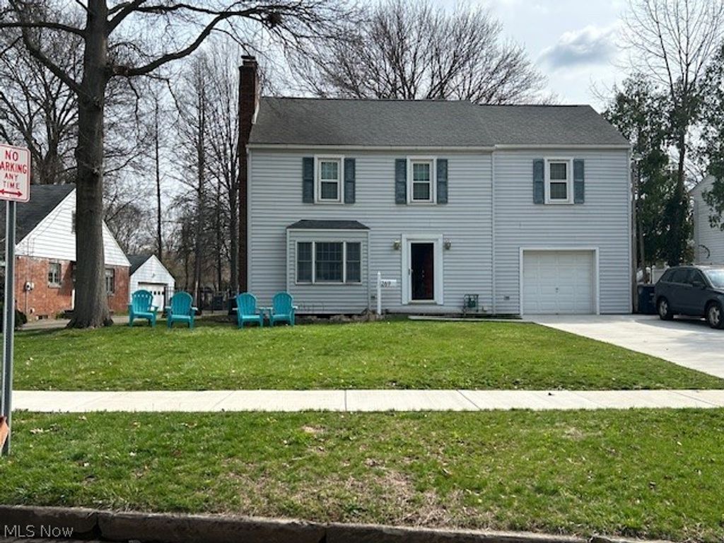 269 Greenwood Avenue, Akron, OH 44313