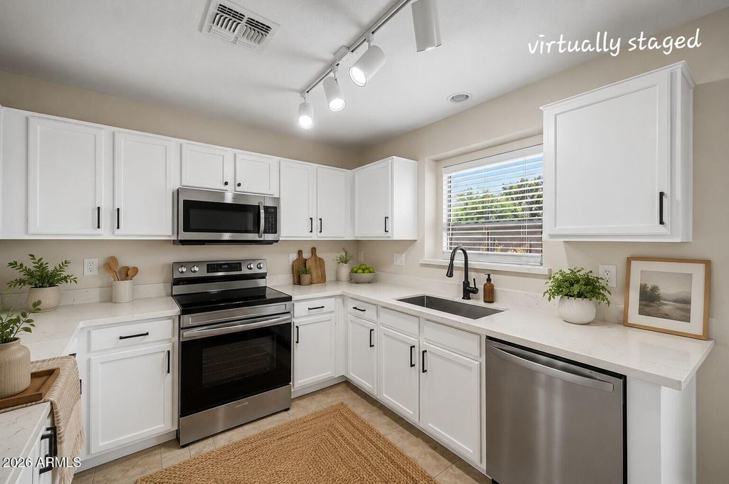 1610 W SAN TAN HILLS Drive, San Tan Valley, AZ 85144 — photo 2