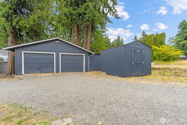 7221 112th Street E, Puyallup, WA 98373