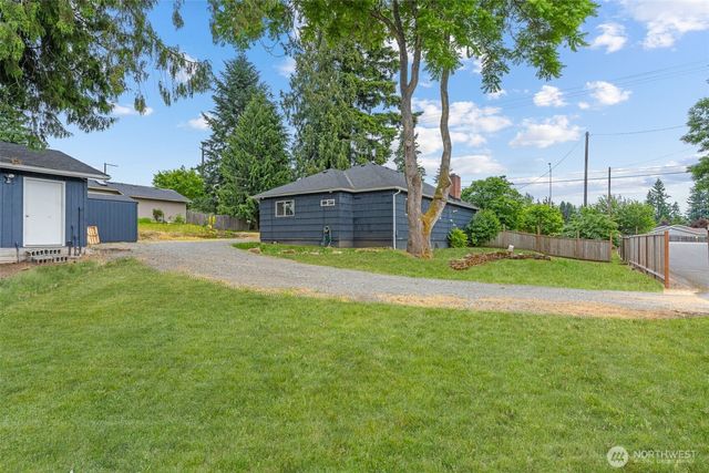 7221 112th Street E, Puyallup, WA 98373