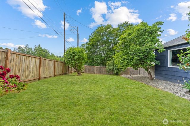 7221 112th Street E, Puyallup, WA 98373