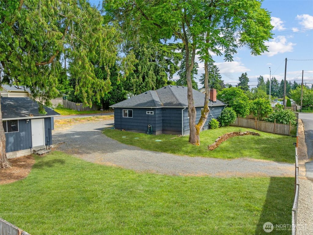 7221 112th Street E, Puyallup, WA 98373