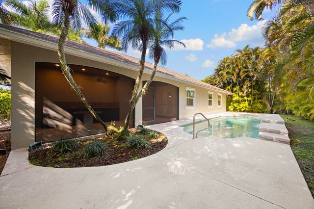 1558 Farmington Avenue, Wellington, FL 33414