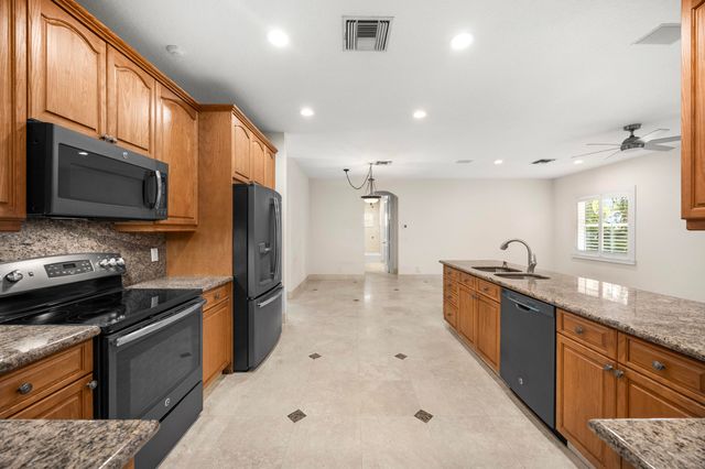 1558 Farmington Avenue, Wellington, FL 33414