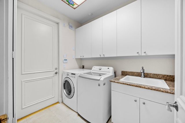 1558 Farmington Avenue, Wellington, FL 33414