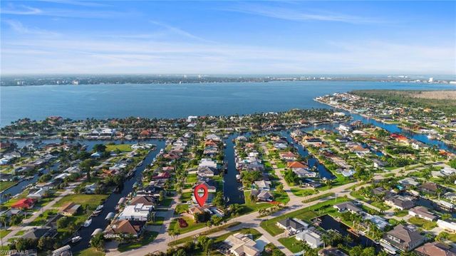 5304 Bayshore AVE, Cape Coral, FL 33904