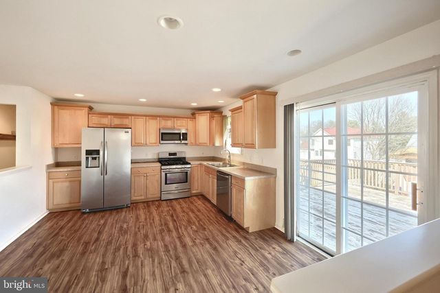 1835 MICHELLE DR, York, PA 17408