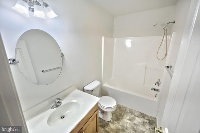 1835 MICHELLE DR, York, PA 17408