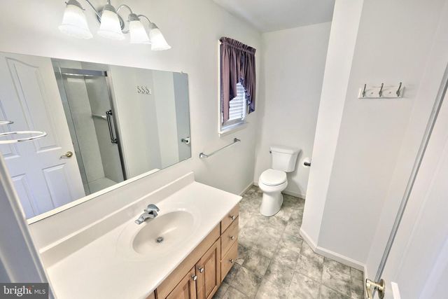 1835 MICHELLE DR, York, PA 17408