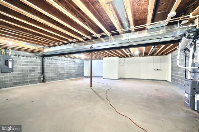 1835 MICHELLE DR, York, PA 17408