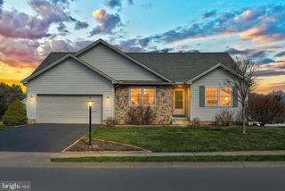 1835 MICHELLE DR, York, PA 17408