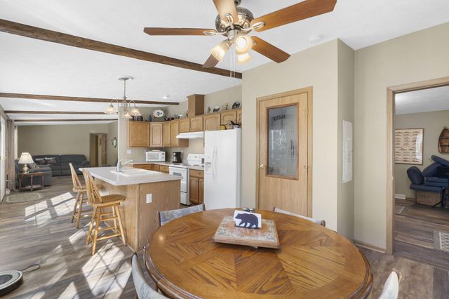 39 Troutdale Lane, Branson West, MO 65737