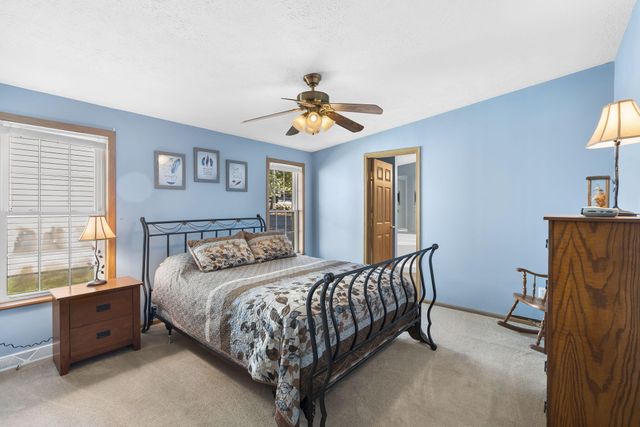 39 Troutdale Lane, Branson West, MO 65737