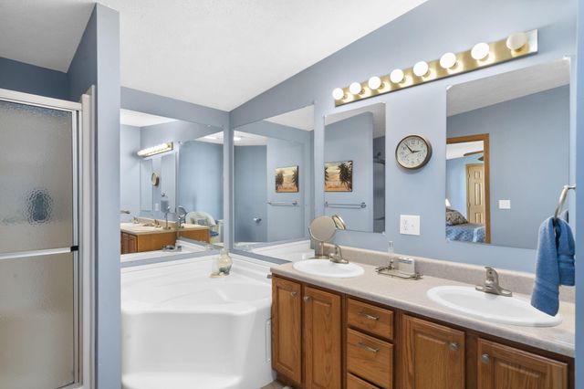 39 Troutdale Lane, Branson West, MO 65737