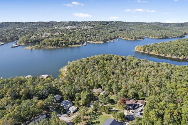 39 Troutdale Lane, Branson West, MO 65737