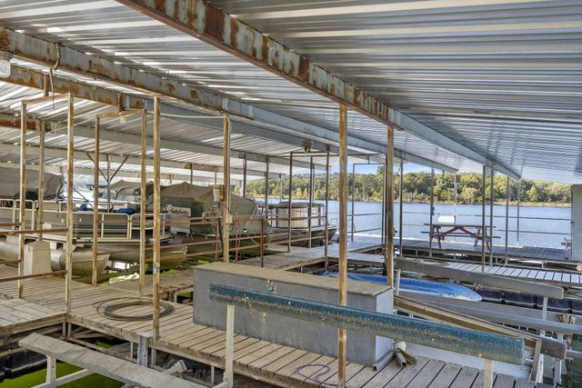 39 Troutdale Lane, Branson West, MO 65737