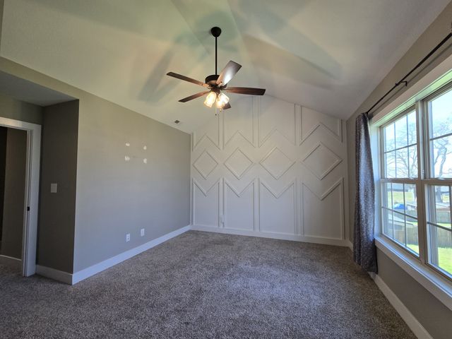 414A Oak St, Clarksville, TN 37042