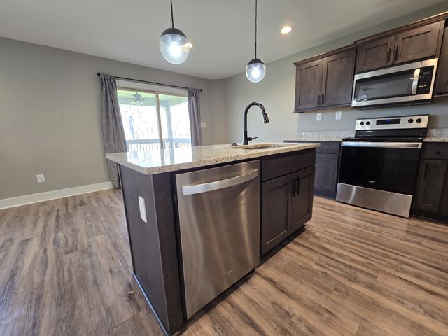 414A Oak St, Clarksville, TN 37042