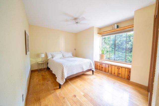 11111 Tanglewood Dr, Auburn, CA 95603
