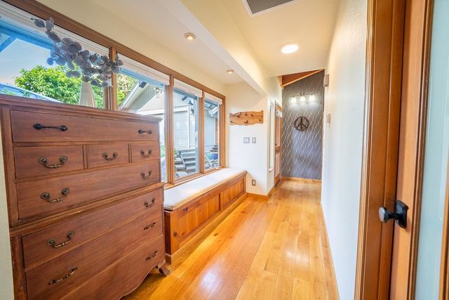 11111 Tanglewood Dr, Auburn, CA 95603