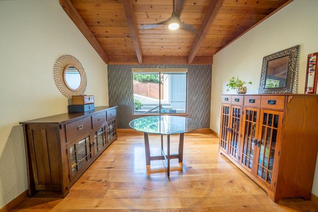 11111 Tanglewood Dr, Auburn, CA 95603