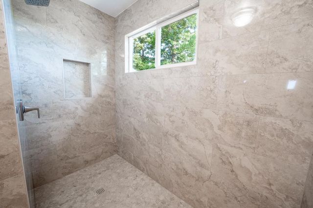 11111 Tanglewood Dr, Auburn, CA 95603