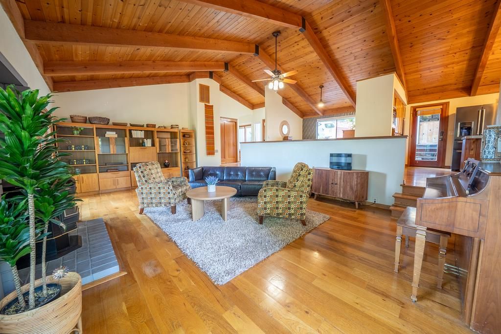 11111 Tanglewood Dr, Auburn, CA 95603