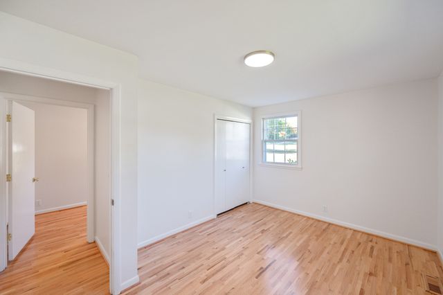 310 Benco Hills Dr, Camden, TN 38320