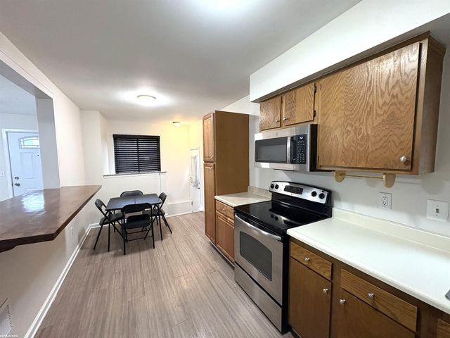 21336 Erben Street, St Clair Shores, MI 48081