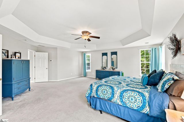 8 Green Bank Lane, Simpsonville, SC 29681