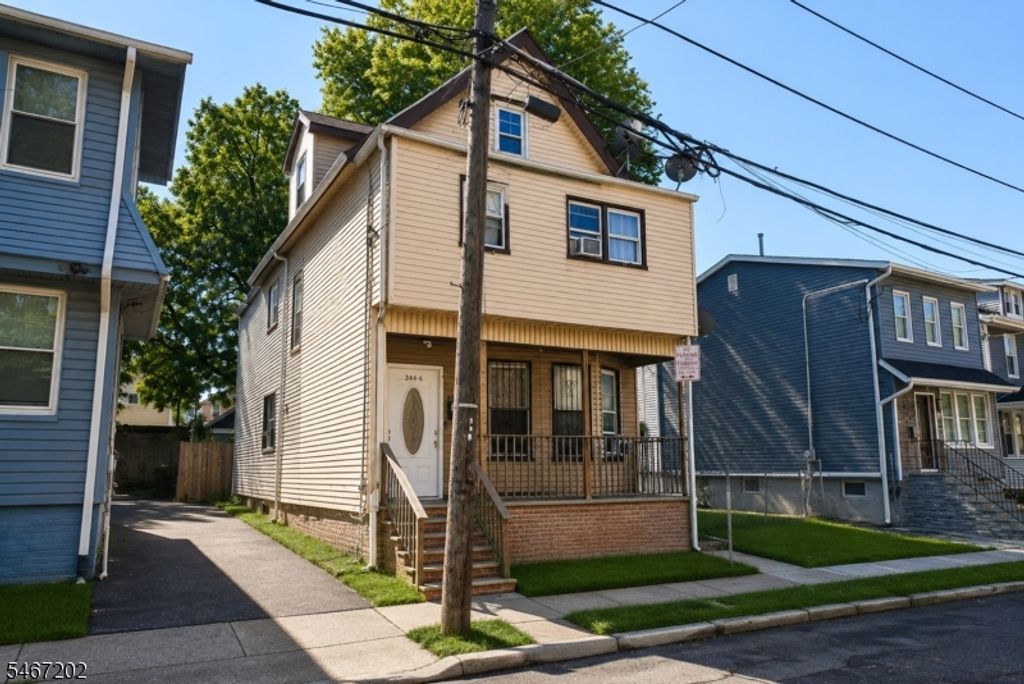 244 Leslie St, Newark City, NJ 07112 — photo 2