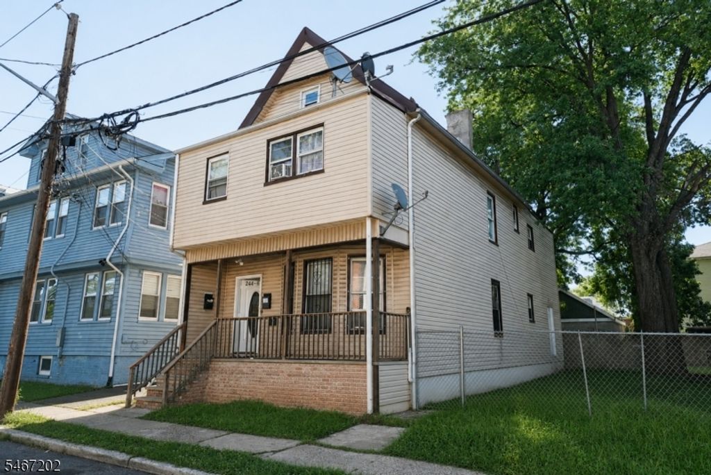 244 Leslie St, Newark City, NJ 07112 — photo 3
