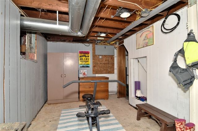 7381 Portage Street, Solon, OH 44139