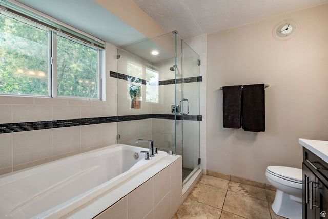 4863 GLASMANN WAY, South Ogden, UT 84403