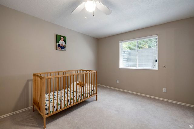4863 GLASMANN WAY, South Ogden, UT 84403