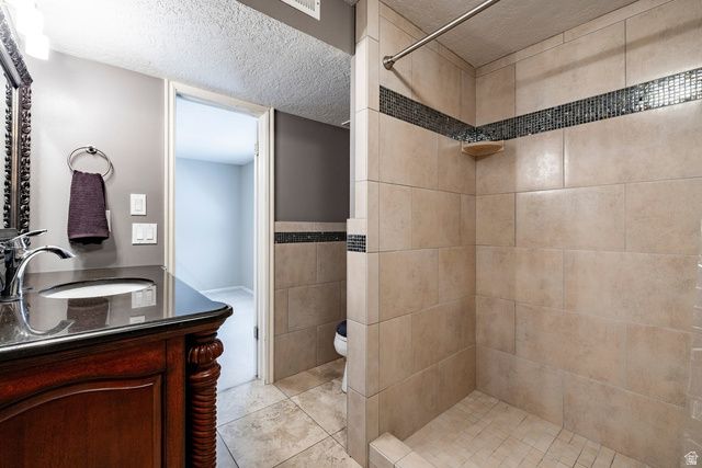 4863 GLASMANN WAY, South Ogden, UT 84403