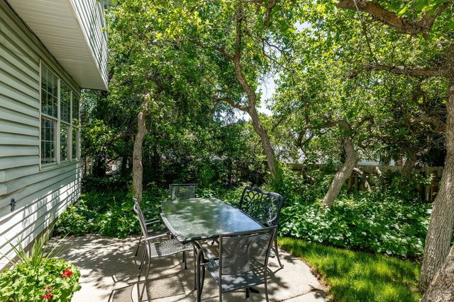 4863 GLASMANN WAY, South Ogden, UT 84403