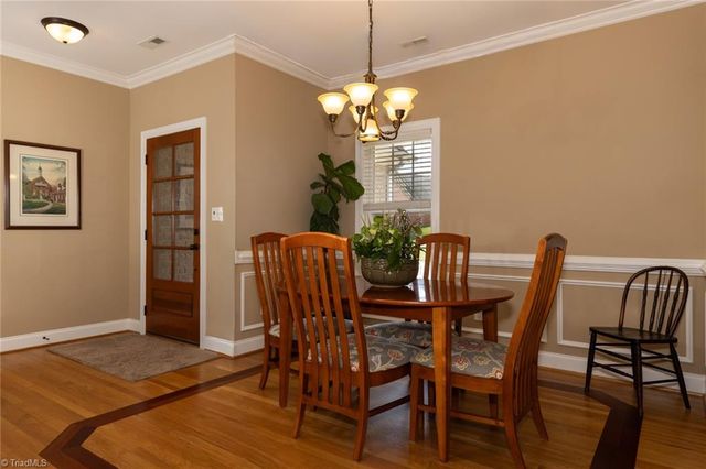 106 Breckenridge Drive, Thomasville, NC 27360