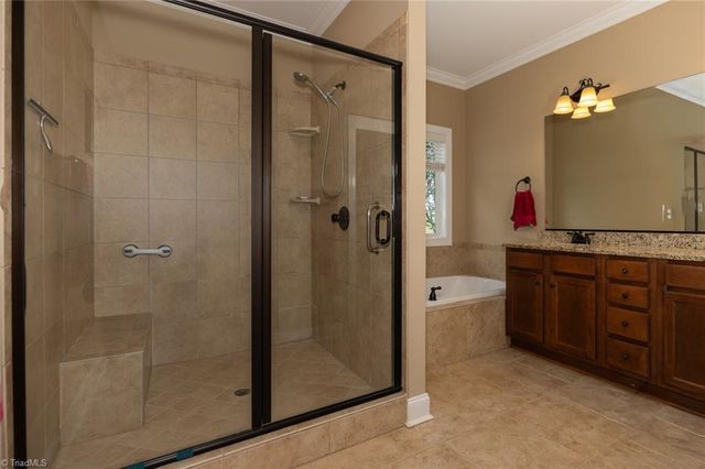 106 Breckenridge Drive, Thomasville, NC 27360