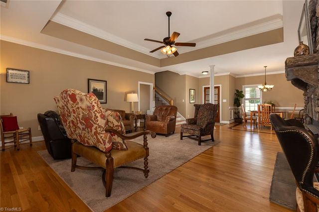106 Breckenridge Drive, Thomasville, NC 27360