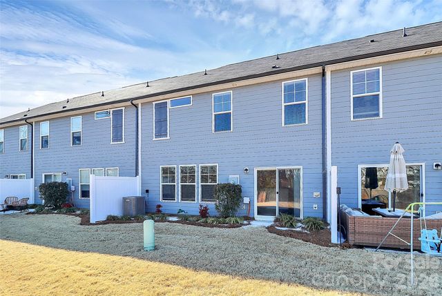 23144 Clarabelle Drive, Charlotte, NC 28273