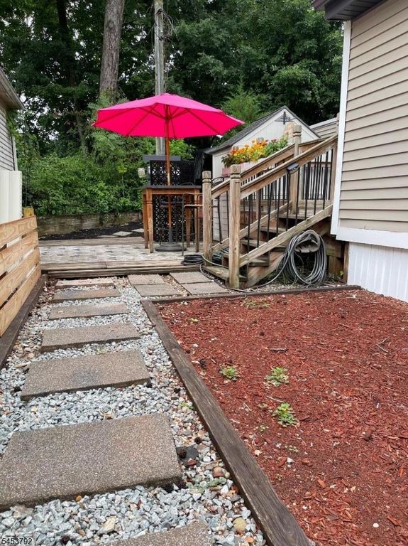 61 Travelo Dr, Wayne Twp., NJ 07470 — photo 3
