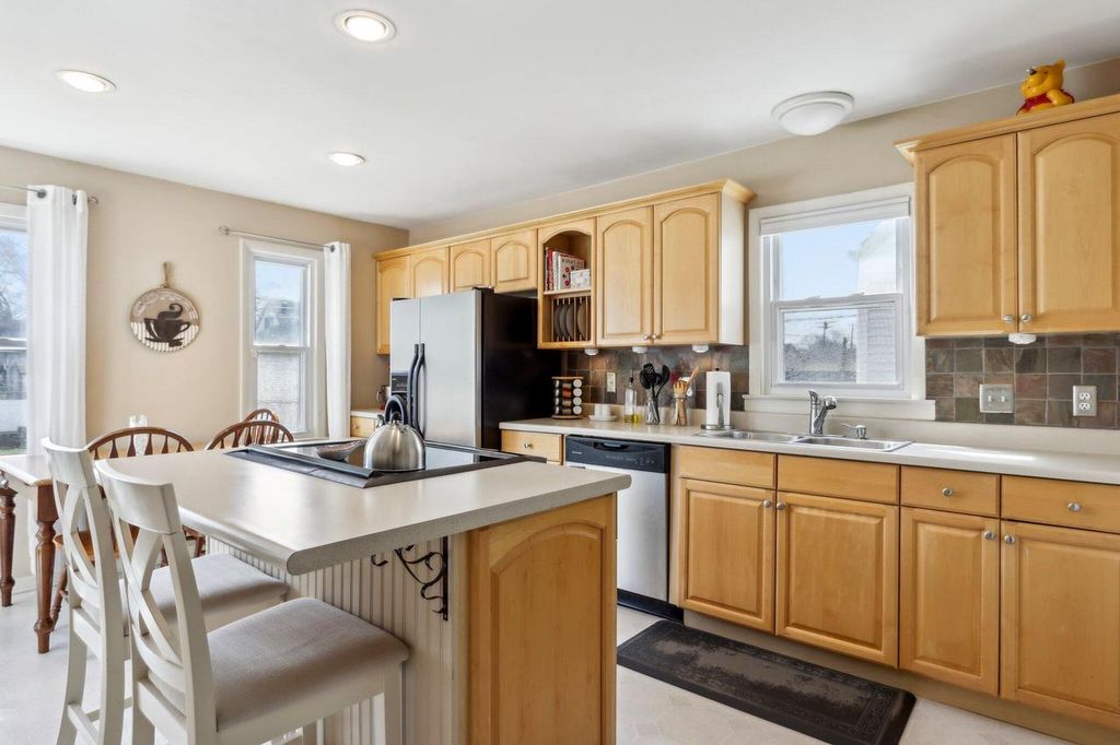 property-img