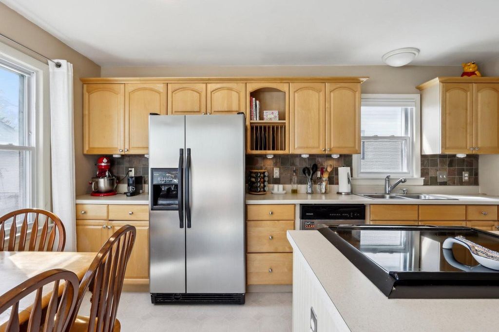 property-img