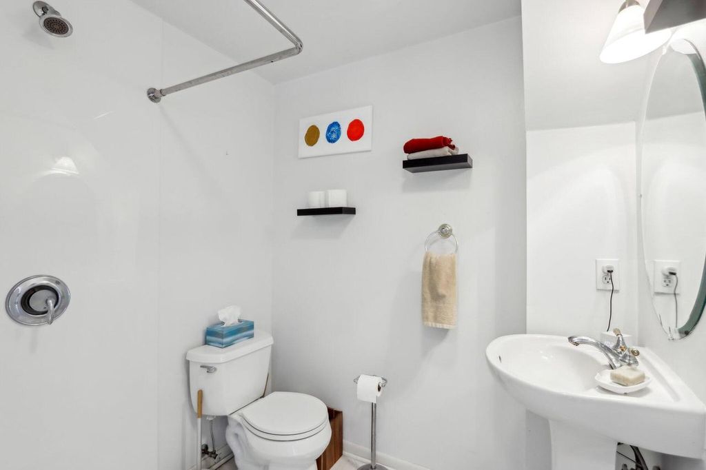 property-img